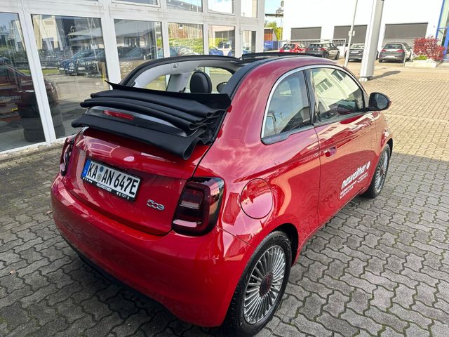 FIAT  Neuer 500C, Rot by [RED]