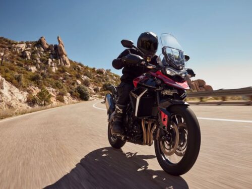TRIUMPH  Tiger 900 GT Pro, Snowdonia White / Sapphire Black