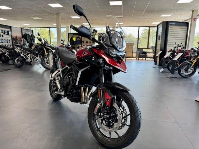TRIUMPH  Tiger 900 GT Pro, Carnival Red / Sapphire Black