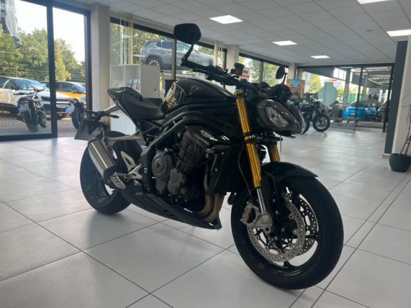 TRIUMPH  Speed Triple RS, Jet Black