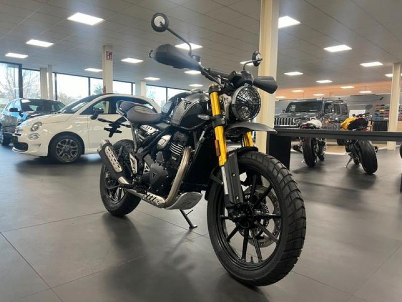 TRIUMPH  Scrambler 400 X, Phantom Black