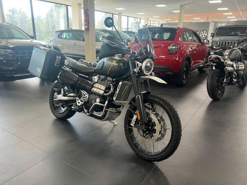TRIUMPH  Scrambler 1200 XC, Matt Khaki Green
